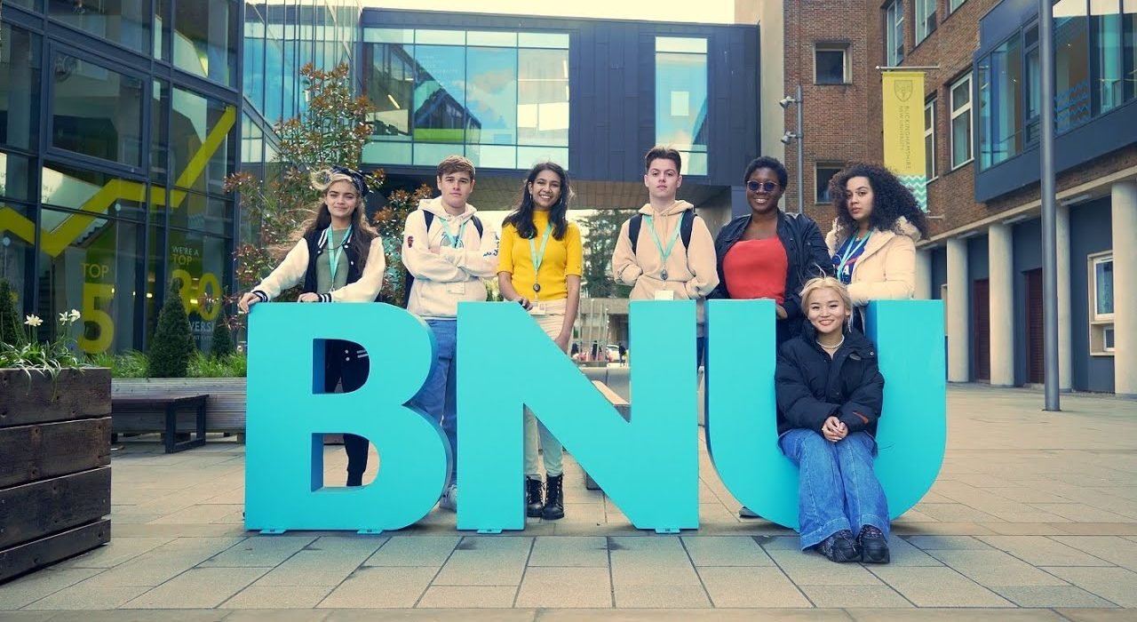 Buckinghamshire New University